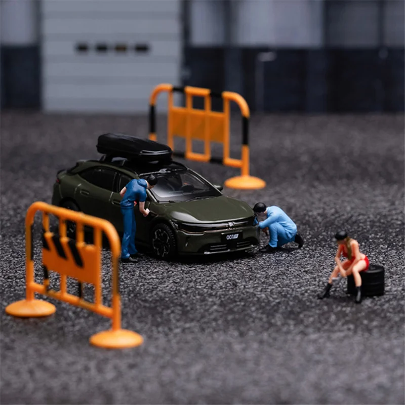 Bburago 1:64 ZEEKR 007GT سبيكة محطة عربة سيارة رياضية نموذج Diecasts المعادن الجديدة الطاقة المركبات نموذج سيارة محاكاة هدايا الاطفال
