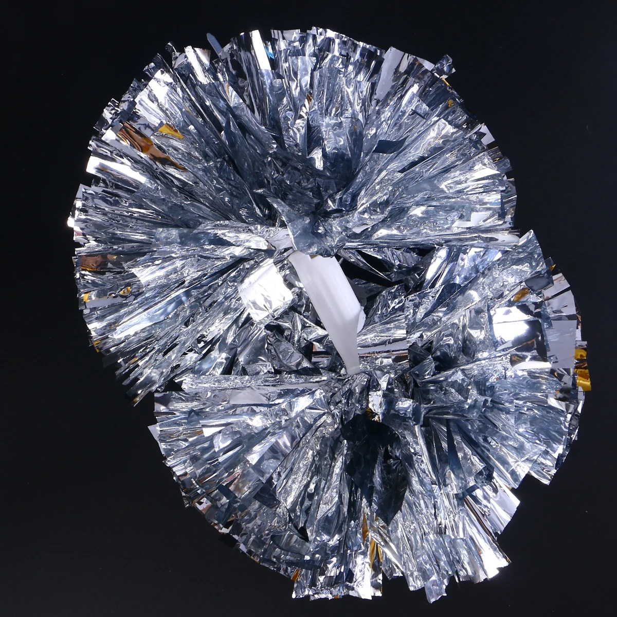 Рисунок 6 - Помпоны для черлидинга