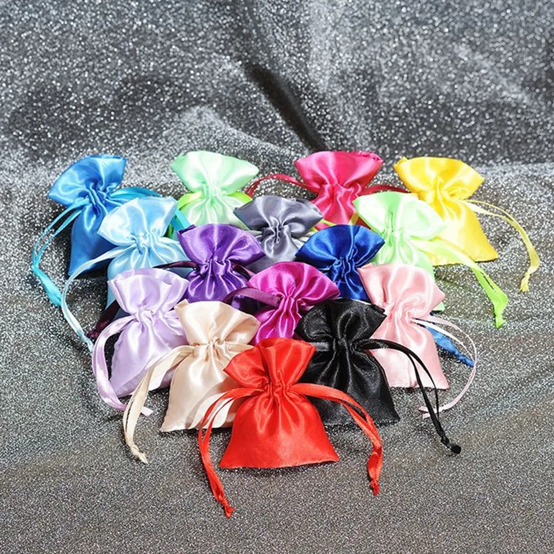 50 Pcs/Lot Drawstring Satin Bags for Christmas New Year Party Smooth Touching Silk Gift Fabric Package Pouch