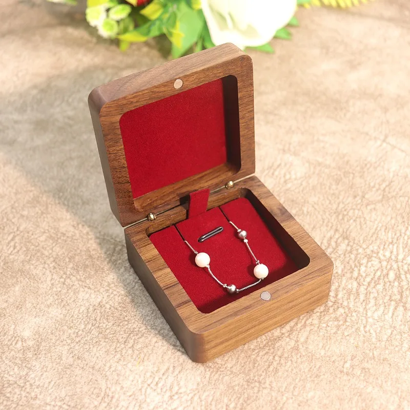 

Ореховое дерево, упакованная бархатной ткани, шкатулка для драгоценностей, коробка для аксессуаров, браслет, ожерелье, маленькая шкатулка с подвеской, кулон