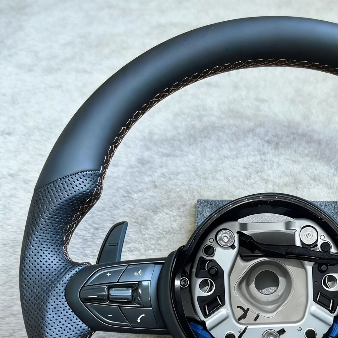 M Sport Leather For BMW F30 340i F10 535i F32 F20 F25 F36 F22 M4 F82 X5 F15 F80 M3 F11 F15 F16 F31 F01 F07 X3 F25 Steering Wheel view 6