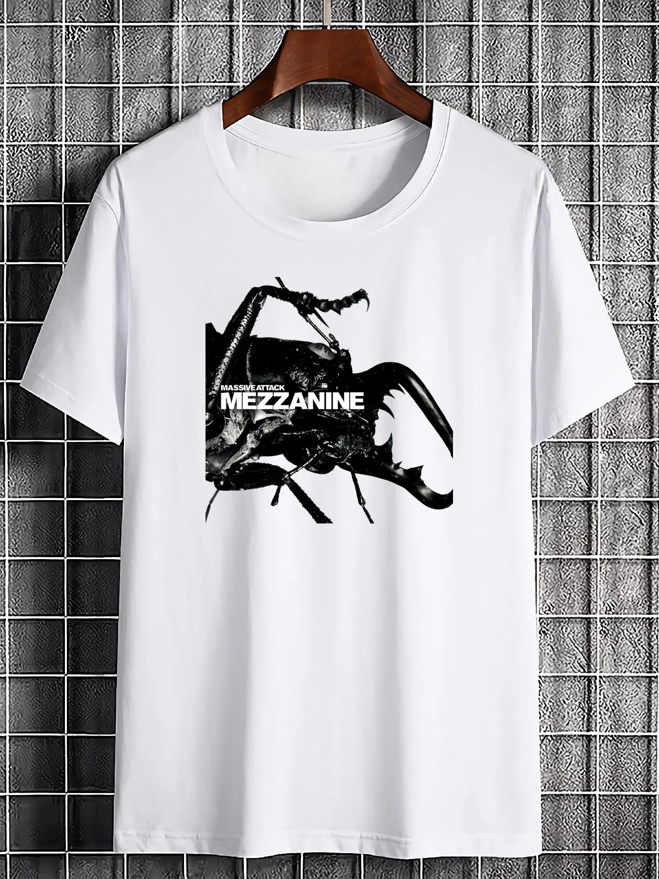 Massive Attack Band Graphic T-Shirt with Music Art Print Unisex Rock Punk Metal Tee, Breathable Soft Round Neck Short Sleeve