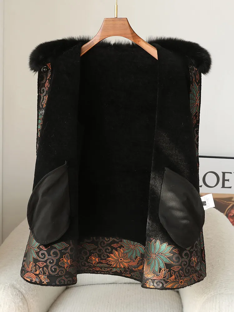 معطف فرو من جلد الخراف للأمهات المسنات الجديد في منتصف العمر ومعطف فرو نسائي متوسط الطول بياقة من فرو الثعلب والفرو والزهور من جلد الغنم