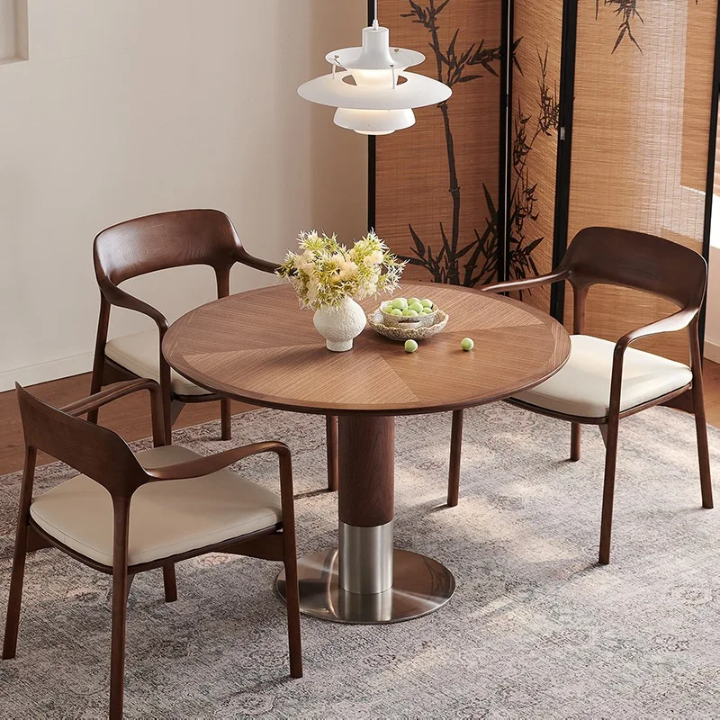 Medieval solid wood round dining table round table Nordic ash wood small apartment French retro casual negotiation table