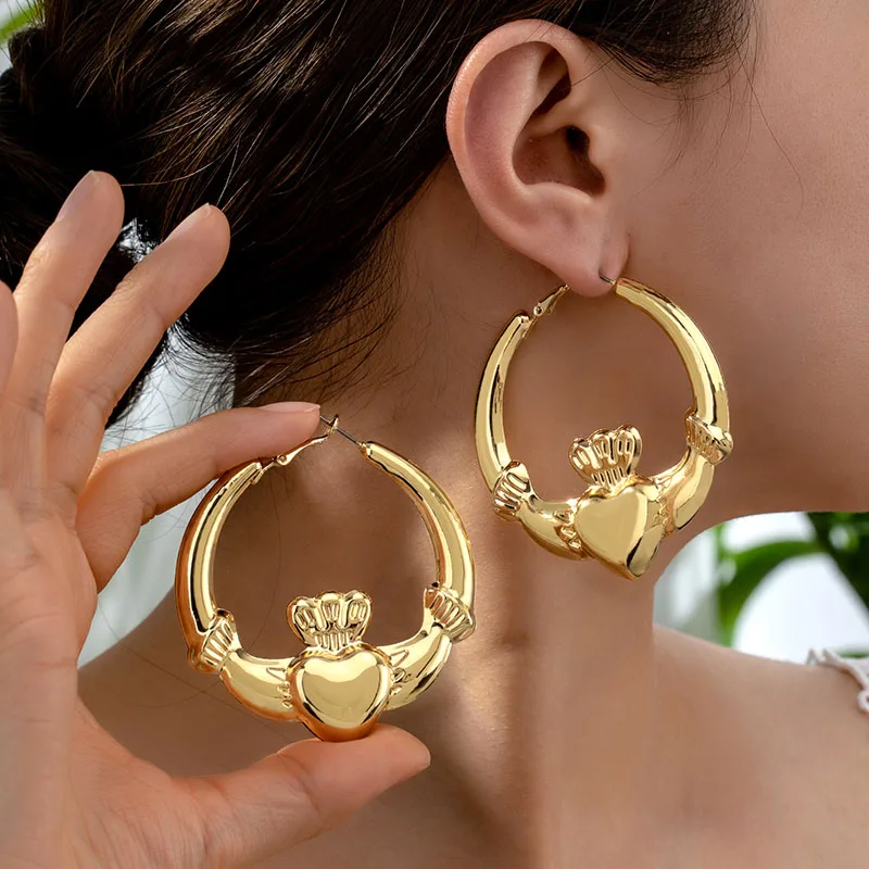 New Style Gold Color Heart Hoop Earring Women Girls Gifts Simple Fashion Ear Jewelry Accessories Party Gift