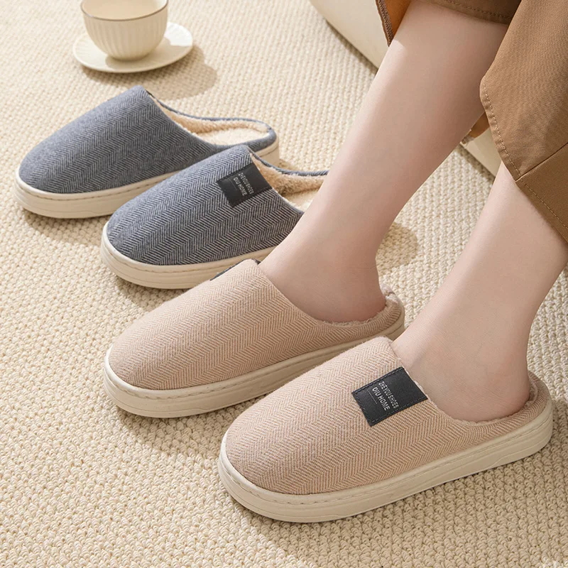 

Men Winter Cotton Slippers Indoor Warm and Non-slip Slippers for Women Korean Version Couple Style Wrap Toe Home Cotton Slippers