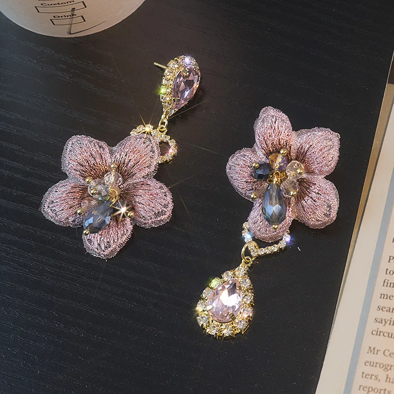 

Asymmetrical Rhinestone Crystal Flower Earrings for Women Korean Fashion Temperament Drop Earrings Ins Charms Girl Accessories