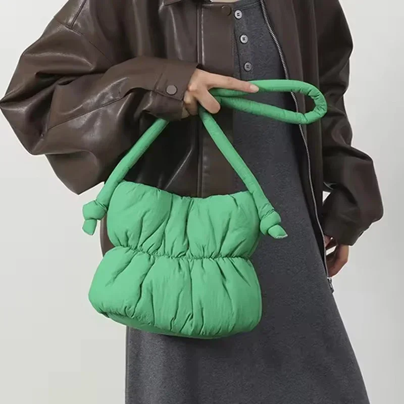 

Нейлоновые сумки-ведра, женские повседневные дизайнерские сумки, хлопковая сумка на плечо с пухом, плиссированные сумки через плечо, модная сумка подмышками