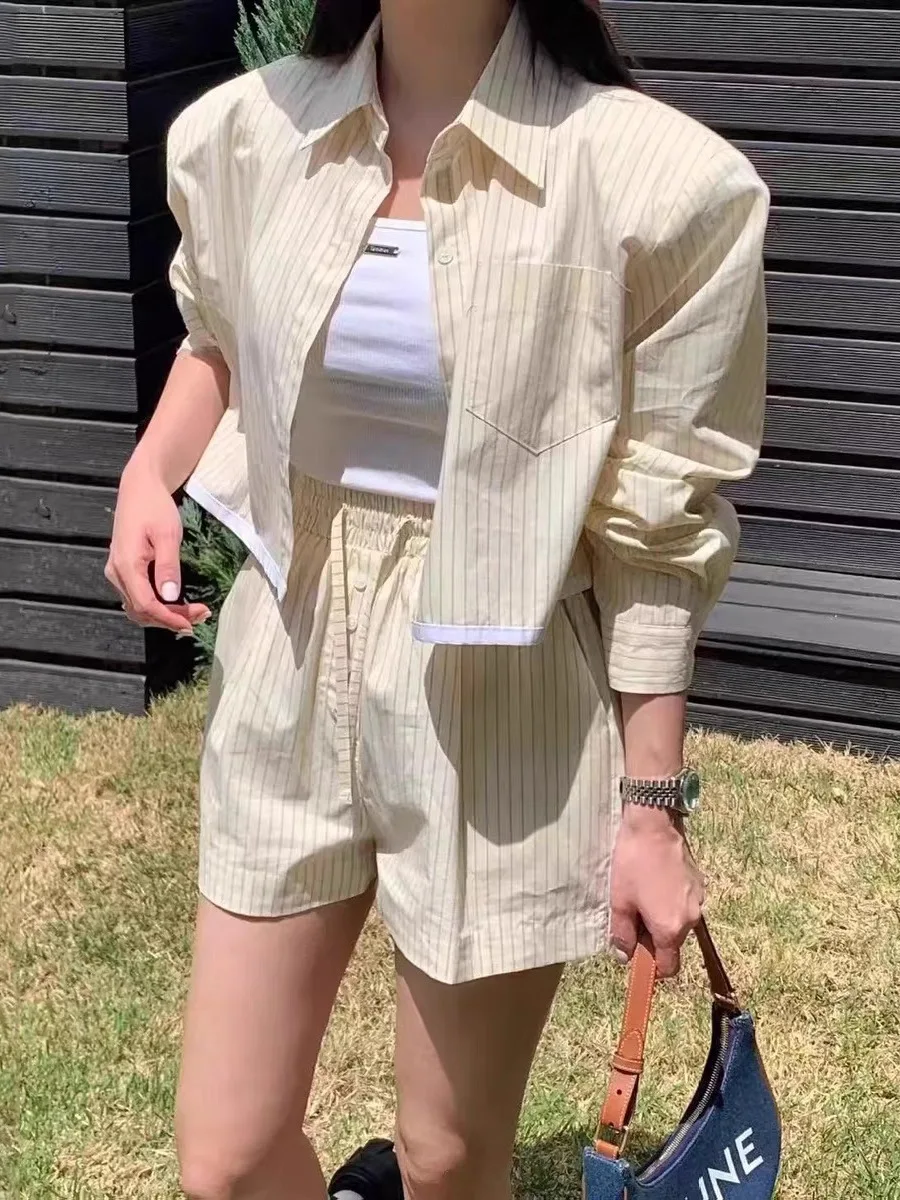 

Korean Style Women's Checkered Long Sleeve Shirt And Short Pants Spring New Arrival Two-Piece Set High Waist Short Pants