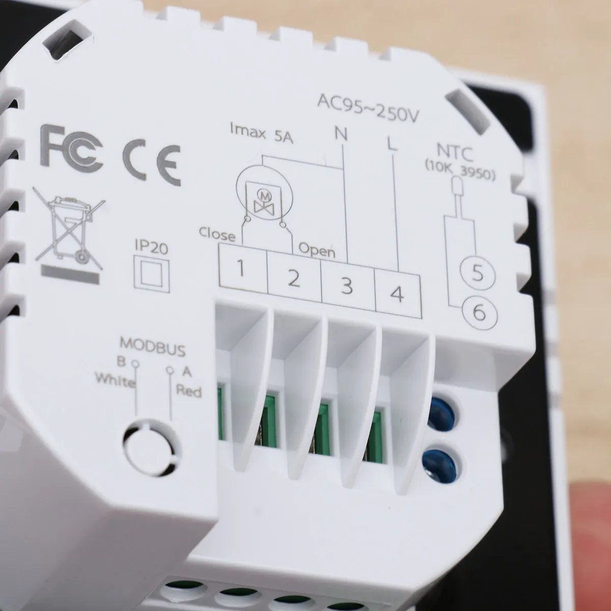 1pcs-white-digital-thermostat-programmable-touch-control-high-quality-gas-boiler-heating-system-wireless-floor-heating-appliance