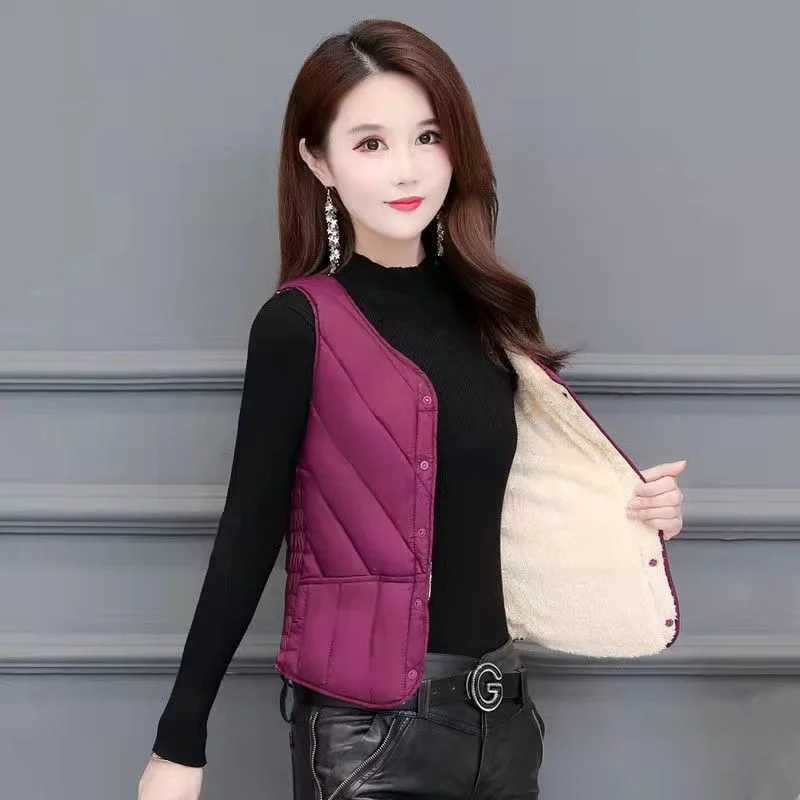 Autumn New Down Cotton Solid Color V-neck Sleeveless Vest with Lightweight Warm and Slim Fit Comfortable and Versatile Base Vest