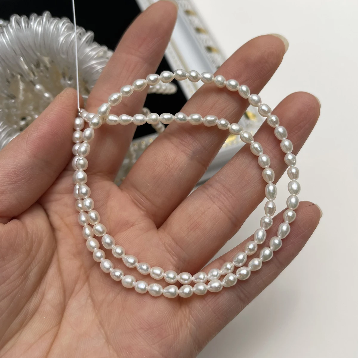 

AAA 3–4mm High-Quality Rice-Shaped Natural Freshwater Pearl Semi-Finished Beads for Jewelry Making DIY Women Necklaces Bracelets