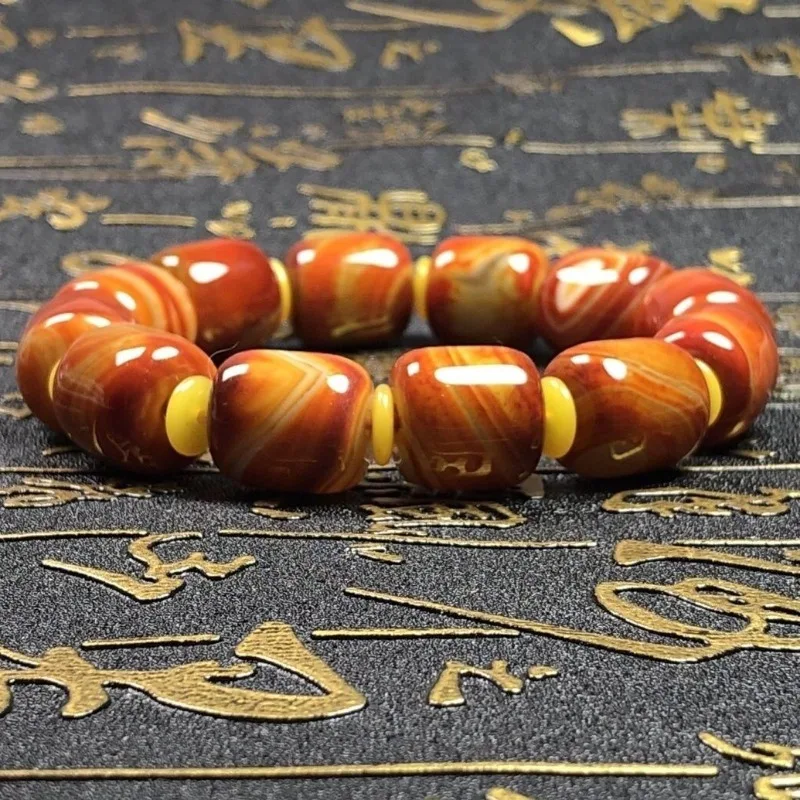 

Natural Warring States Red Agate Bracelet Passepartout Bracelet High-end Atmospheric High-grade New