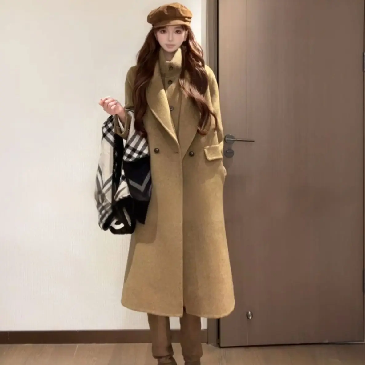 Cappotto di lana dritto da donna coreano di fascia alta con doppio colletto rovesciato Giacca di lana calda lunga allentata moda donna adatta autunno inverno