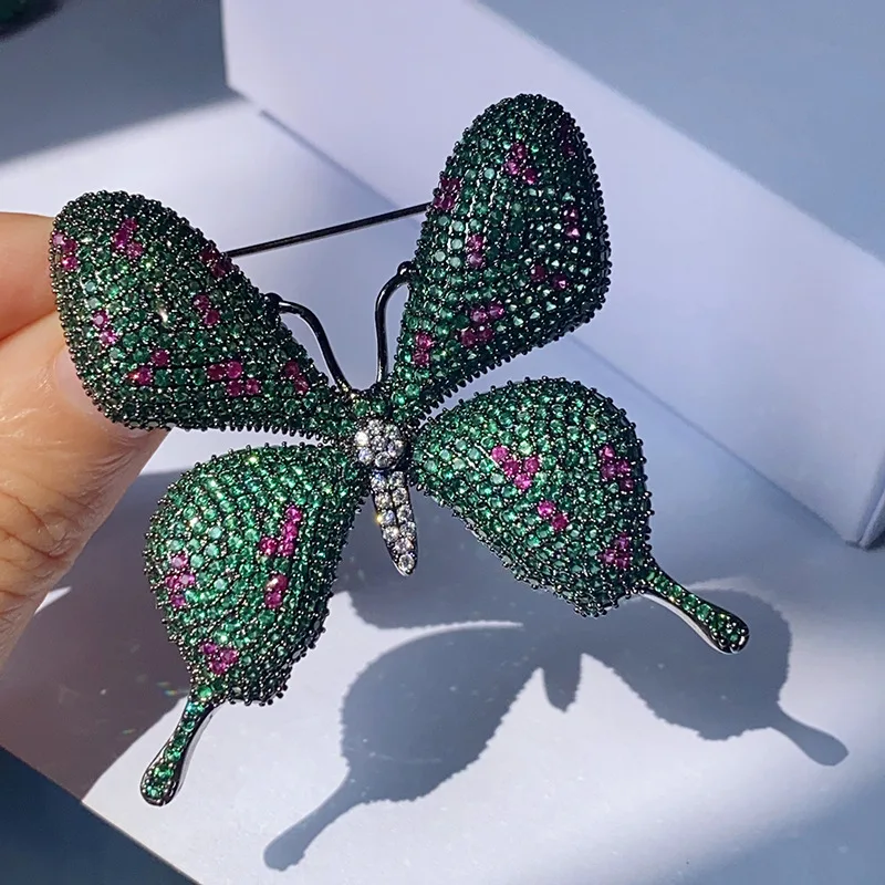 Vintage Heavy Industry Green Butterfly Brooches Luxury Design High-end Insect Pin Jewelry Evening Dress Brooch Gifts for Friends