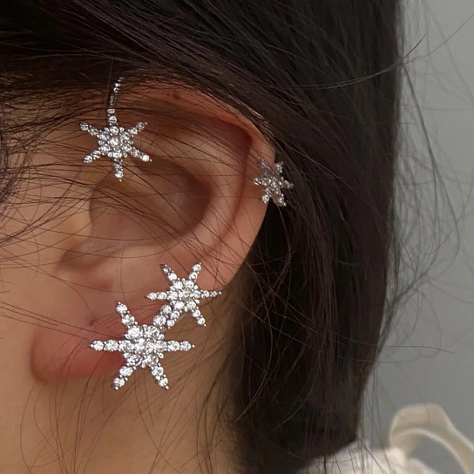 Earcuffed Earrings Snowflake Fake Hoop Ear Cuffs Non Piercing Bone Clip On Ear Wrap Hook Rhinestone Climber Crawler Earring