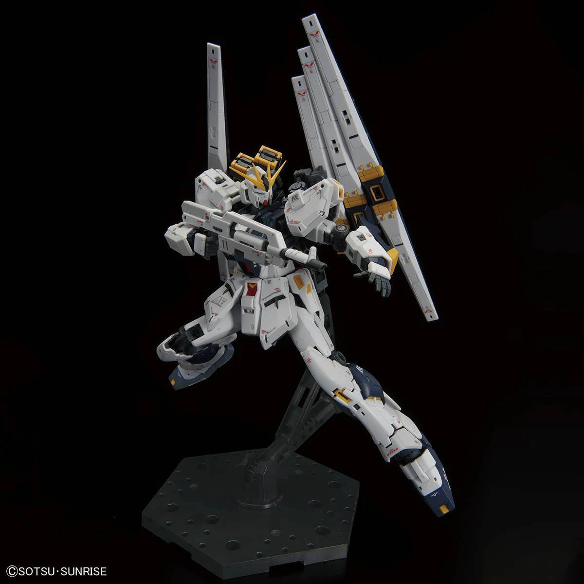 100% Original BANDAI RG RX-93 ν Gundam Twin Floating Wing Cannon Equipment Type 1/144 Action Figure Assembled Boxed Model Toys