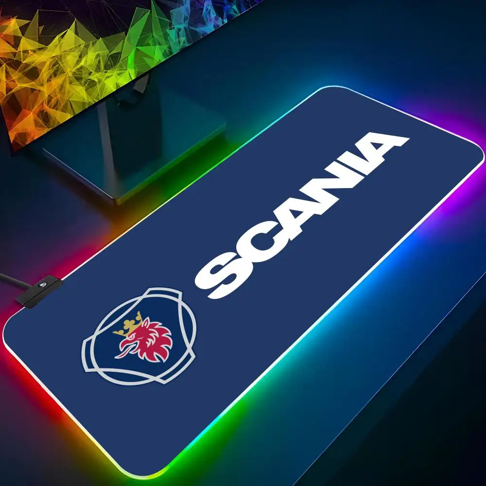 Imagem -05 - Scanias Car Logo Mouse Pad Laptop Mat Gaming Rgb Mousepad Cool Backlit Teclado Gamer Girl Table Pads xl