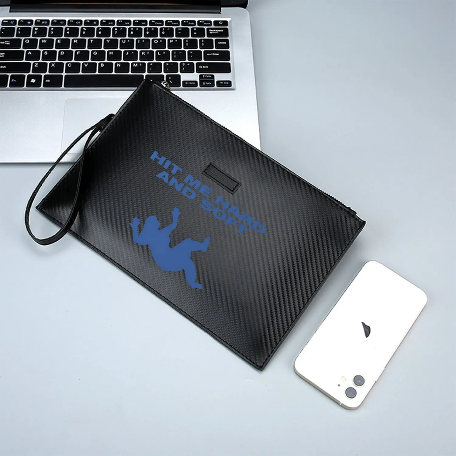 صورة ظلية متساقطة، كلمات ناعمة صلبة، حقيبة يد رجالية أنيقة مطبوعة من البولي يوريثان، عصرية وعملية للحمل اليومي #2