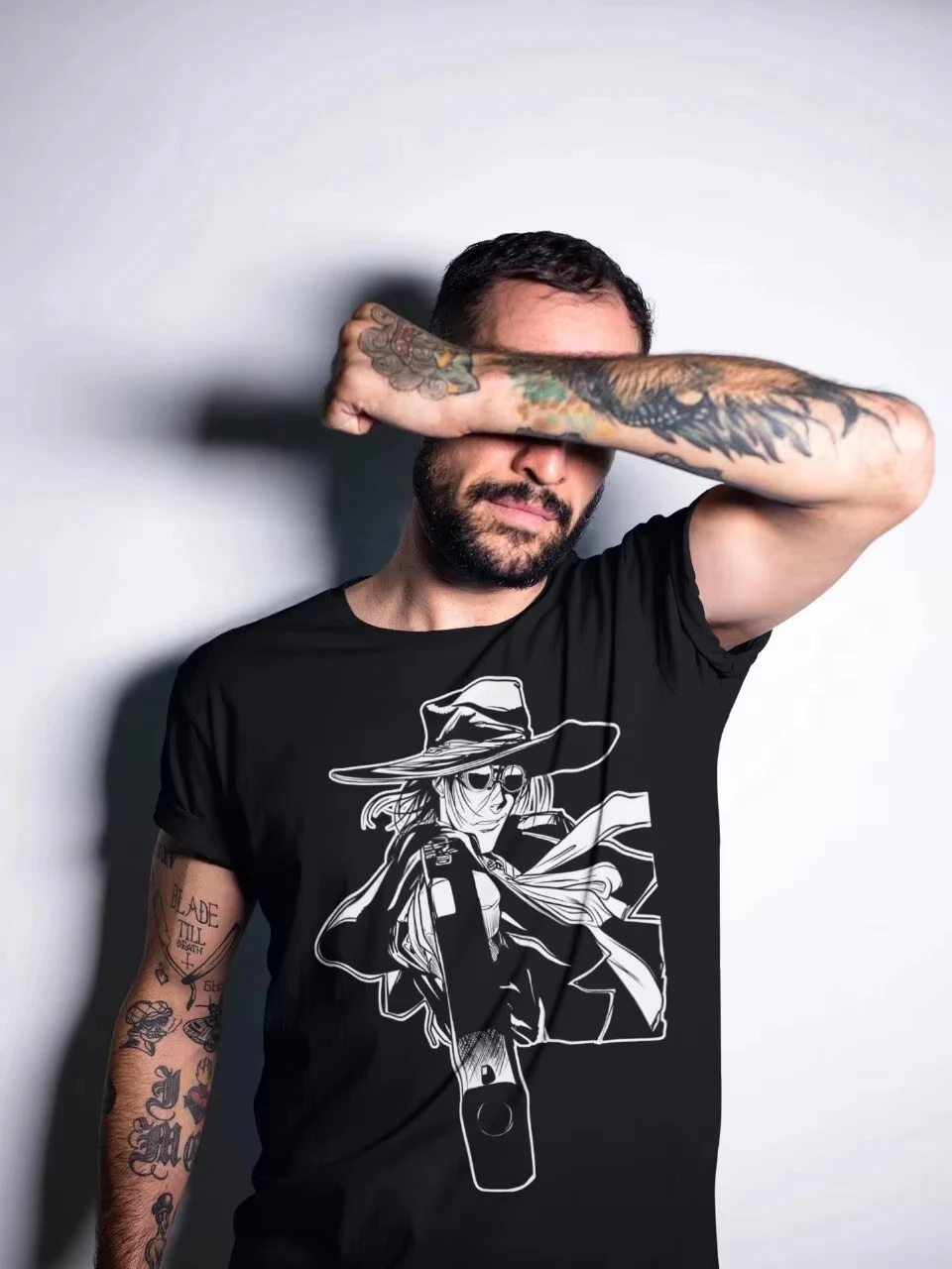 2025 الصيف قصيرة الأكمام Hellsing Alucard قميص الانمي الرعب مانغا المحملة للجنسين الثقيلة القطن المشجعين فضفاض ملابس علوية من القطن المحملة Harajuku #2