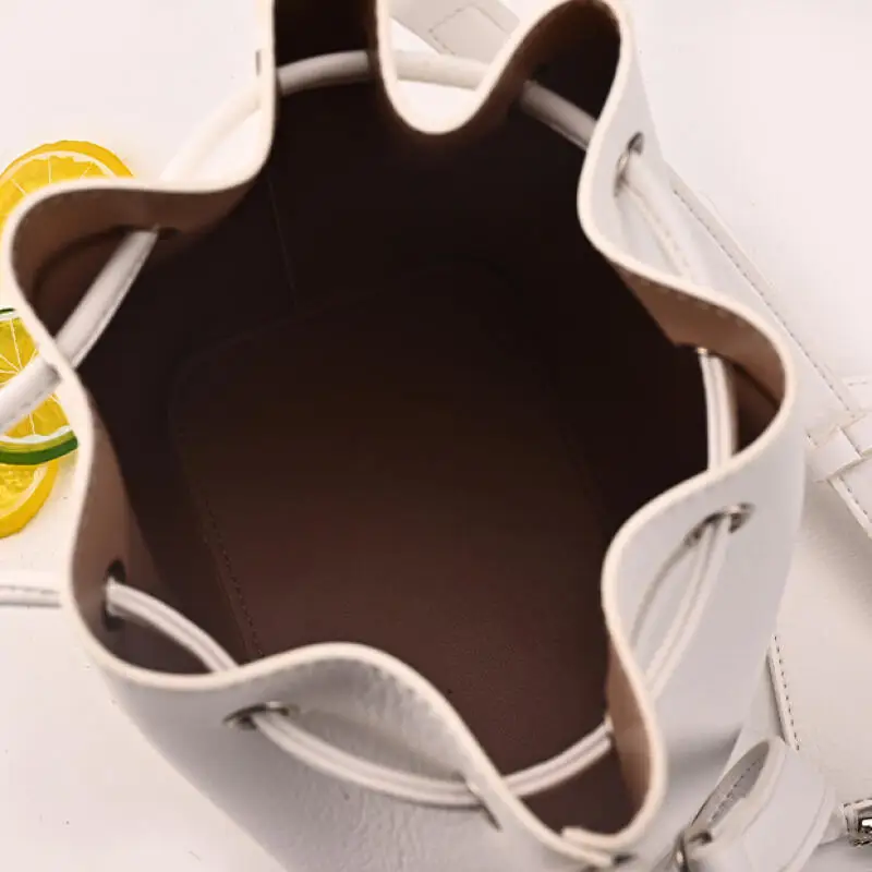 Fashionable lychee pattern handbag new large capacity waterproof and not easy to crack women's comfortable backpack