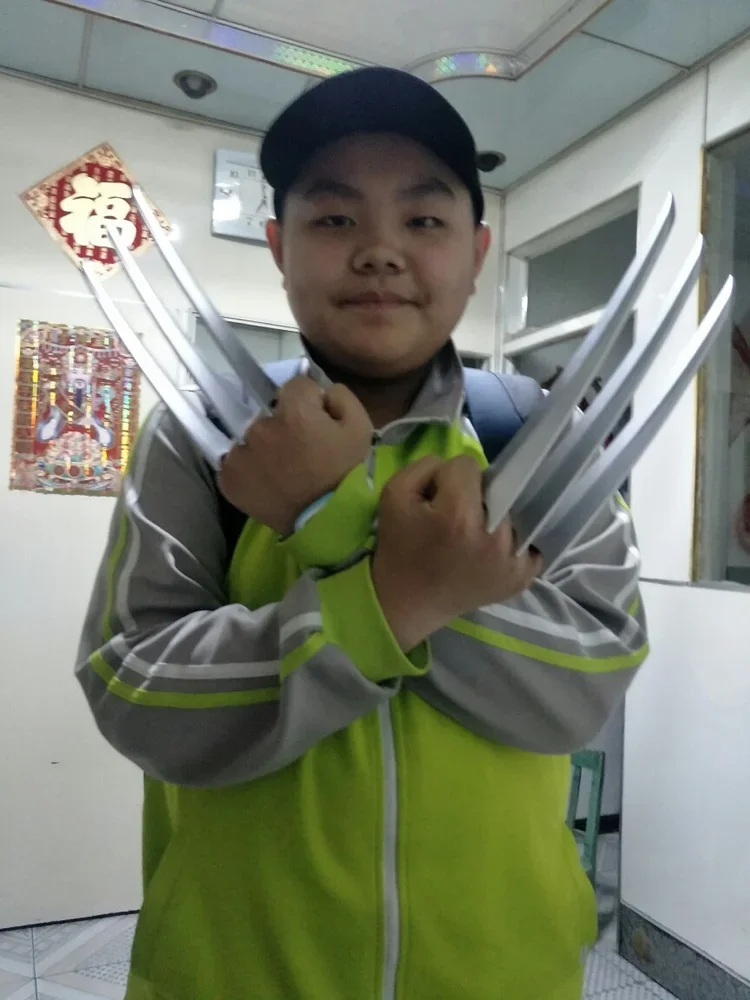 [신규] 2 개/몫 1:1 스케일 26cm 시뮬레이션 철 늑대 발톱 모델 코스프레 소품 할로윈 의상 파티 슈퍼 히어로 선물