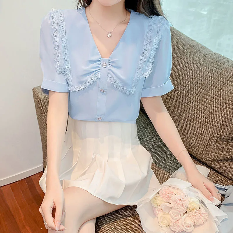 Sweet Fashion Lace Spliced V-Neck Solid Color Button Pullovers Summer Shirt Women\'s Clothing Casual Short Sleeve Ladies Blouses