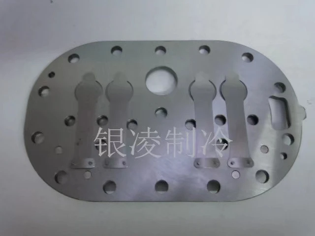 

Bitzer big four-six-cylinder semi-closed compressor valve plate refrigeration air-conditioning freezer compressor head valve pla