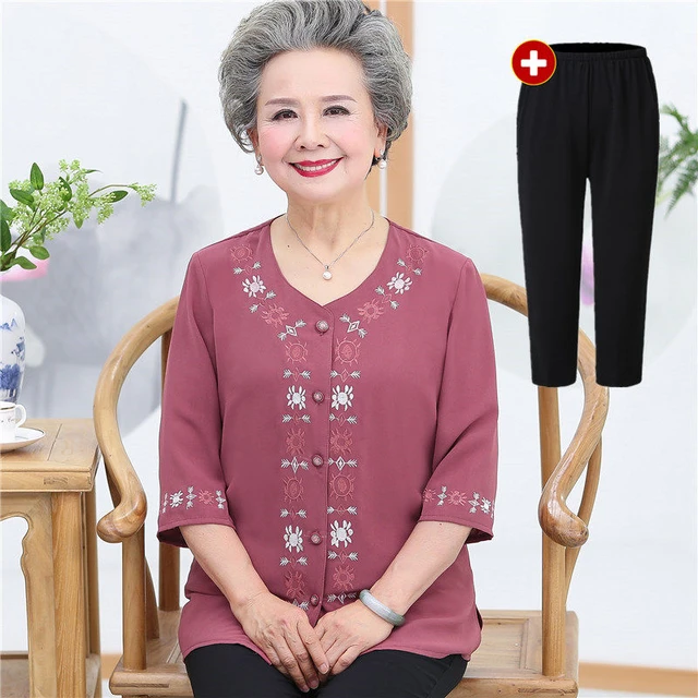 Ropa de abuela para primavera y verano Blusa de cuello redondo para madre Mangas de tres cuartos camisas de gasa Blusa bordada para mujer mayor AliExpress