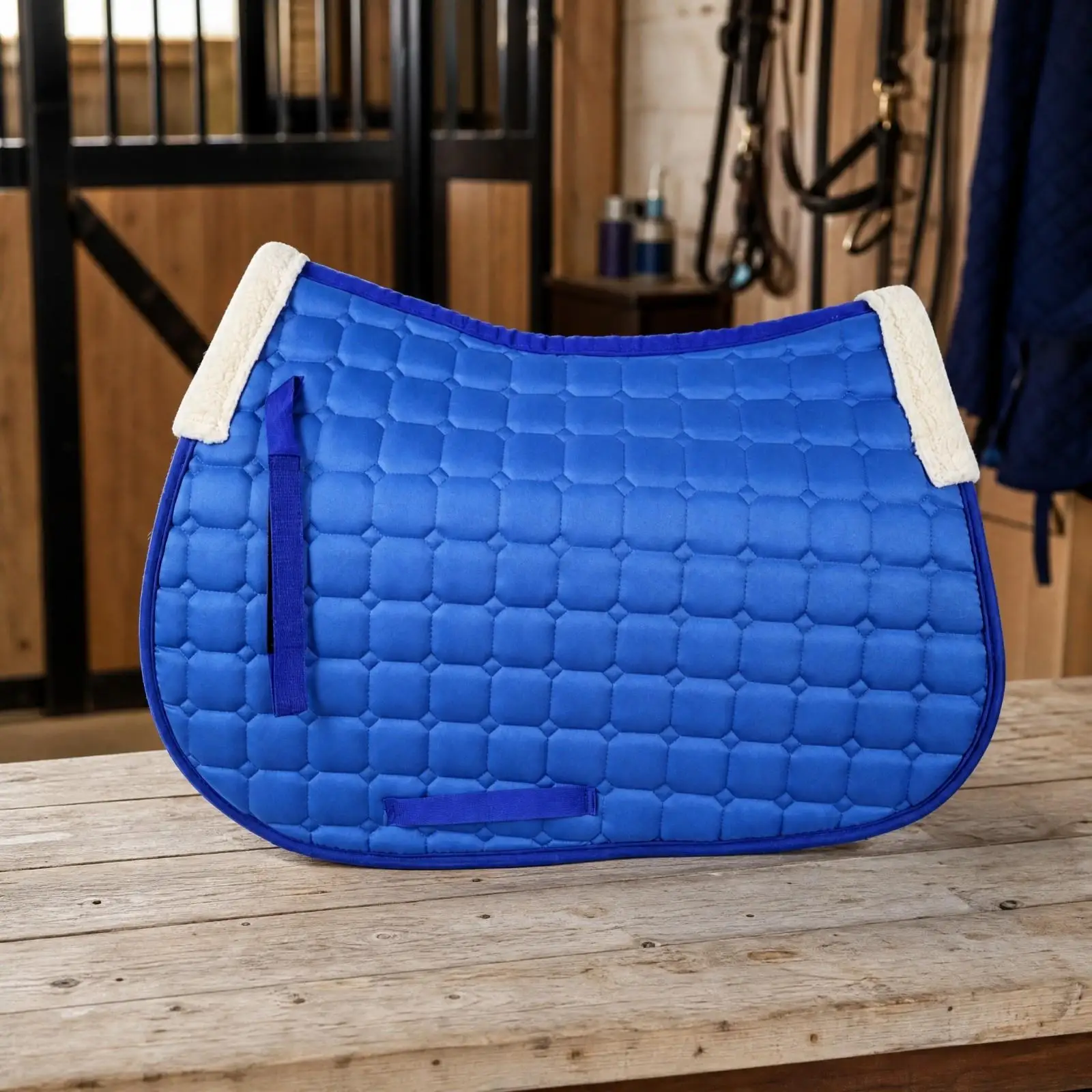 almohadilla-contorneada-para-silla-de-montar-inglesa-con-forro-polar-y-acolchado-en-el-hombro-ideal-para-entrenamiento-y-paseos-a-caballo