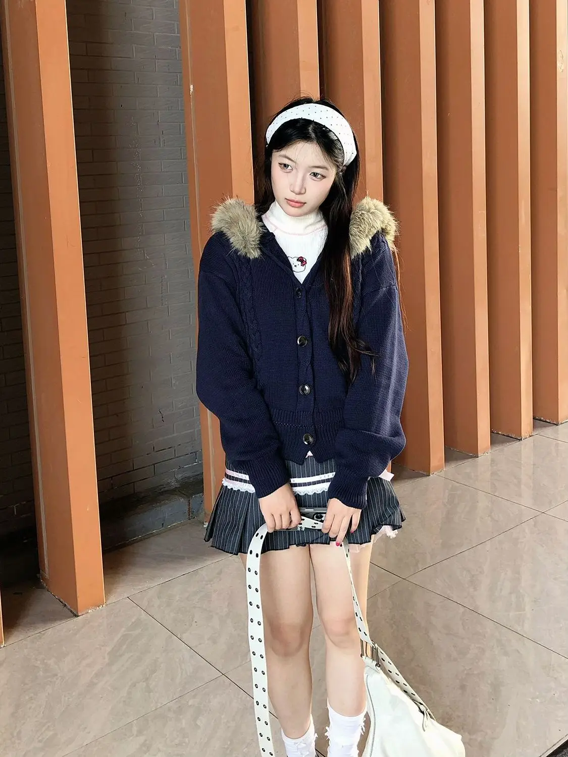 

Ladies Thiened ort Knitted Sweater Coat with Fur Collar Autumn Winter Faion Casual Sle Zipper Hooded Cardigan Top