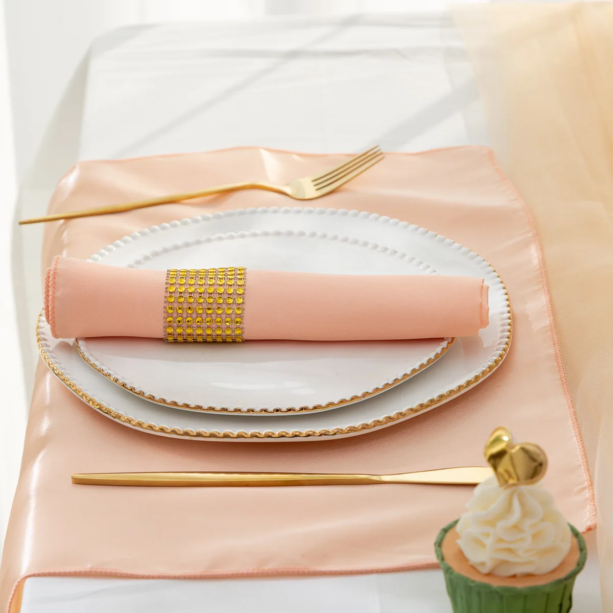 

36pcs Christmas Decoration Red Silky Satin Napkins (12x12 Inches),Washable Soft Polyester Square Table Napkins for Party Wedding