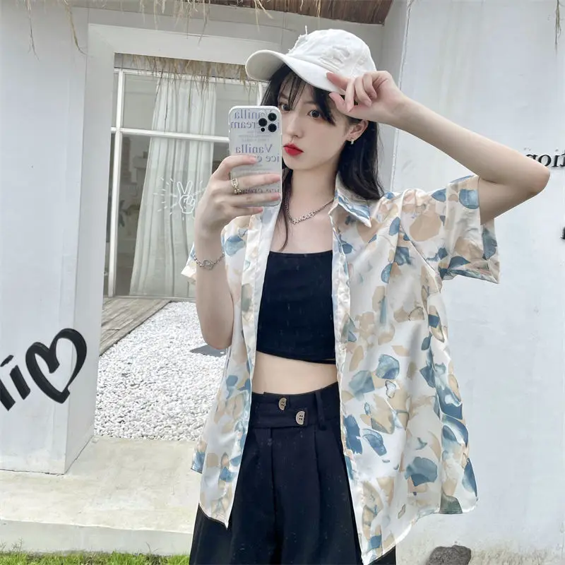

Shirts Women Acetate Gradient Color Asymmetrical Hem Rooftop Party Trendsetting Blouse For Fashionista Girls Night Gathering