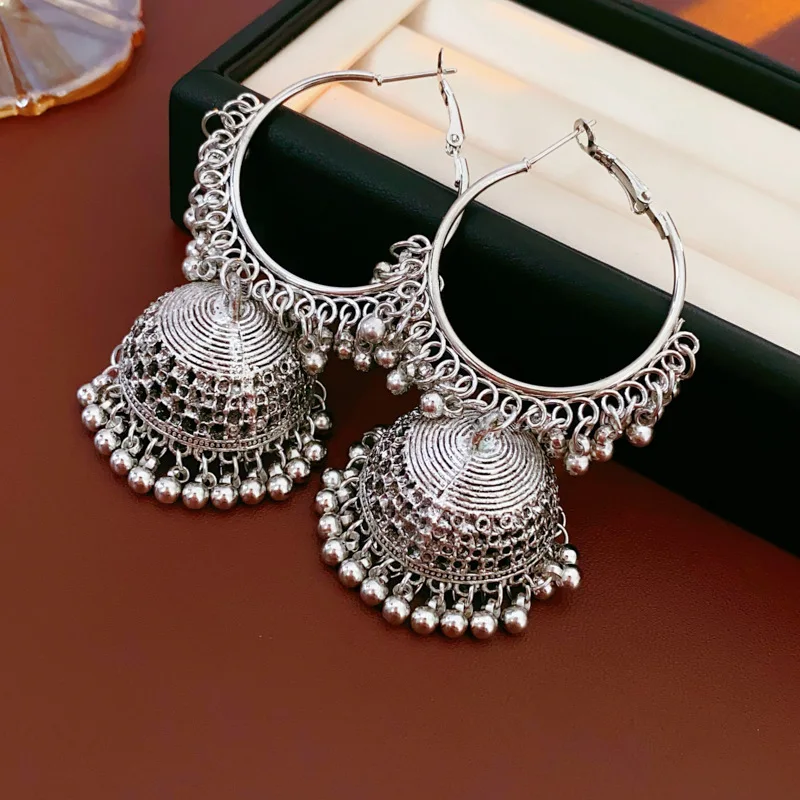 Exaggerated Round Hollow Earrings for Women Retro Temperament Drop Earring Light Luxury  Niche Jewelry 2024 New in Gift