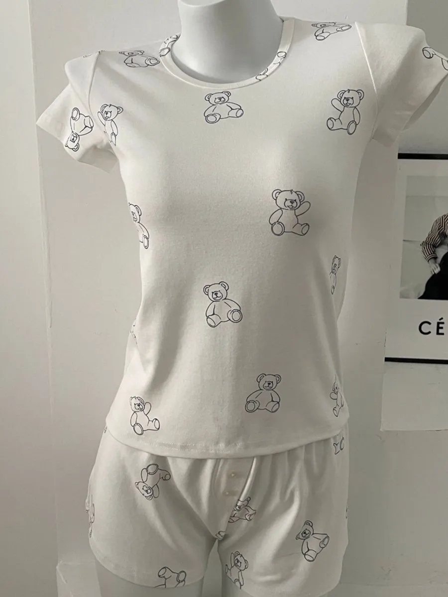 

Футболка с люверсами и цветочным принтом, шорты, женский наряд, хлопковые тонкие футболки с круглым вырезом + пуговицы, прямой свитшот, комплект из 2 предметов, новый