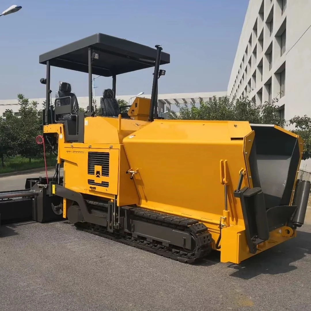 Heavy Duty Asphalt Paver Tracked Drive Machinery Paver Width 4.5m  for Highway  Construction Equipment