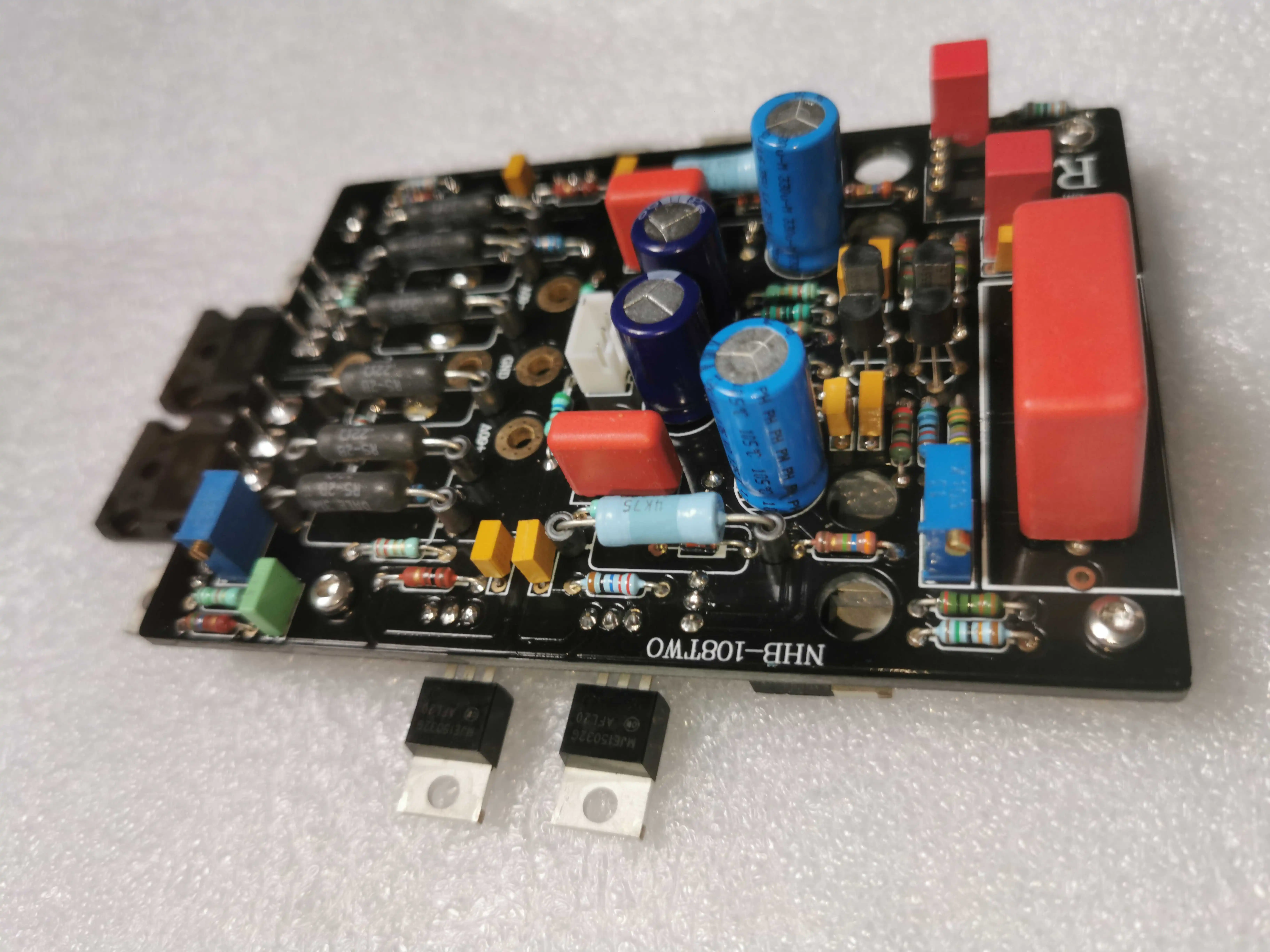 Re-gravado Dual Mono traseira Stage PCB Board, dois pares de tubo, baixa distorção, saída NHB-108two Low