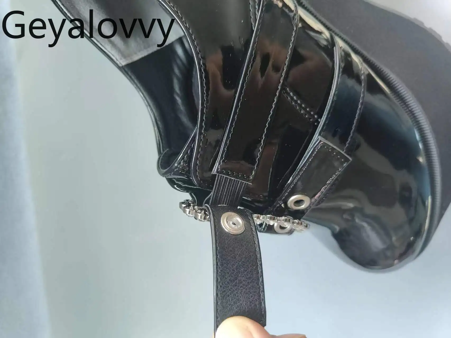 النمط الياباني الجديد الإنتاج الضخم سميكة سوليد براءات الاختراع والجلود عالية الكعب لوليتا أحذية أكاديمية سوداء متعددة الاستخدامات أحذية عالية الكعب