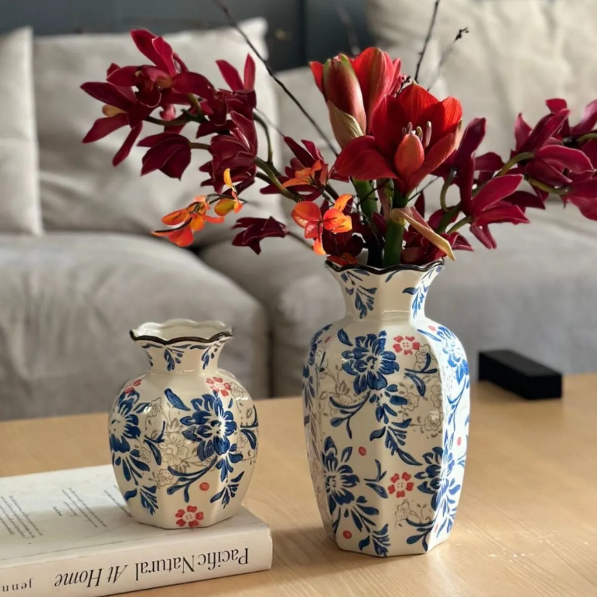 Ceramic Vase New Chinese Retro Celadon Vase Guest Dining Room Simulation Flower Arrangement Pieces Senior Sense of Decoration