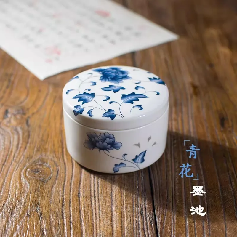 Ceramic Ink Stone with Lid – Moisture-Retaining Inkwell for Chinese Calligraphy & Sumi Painting