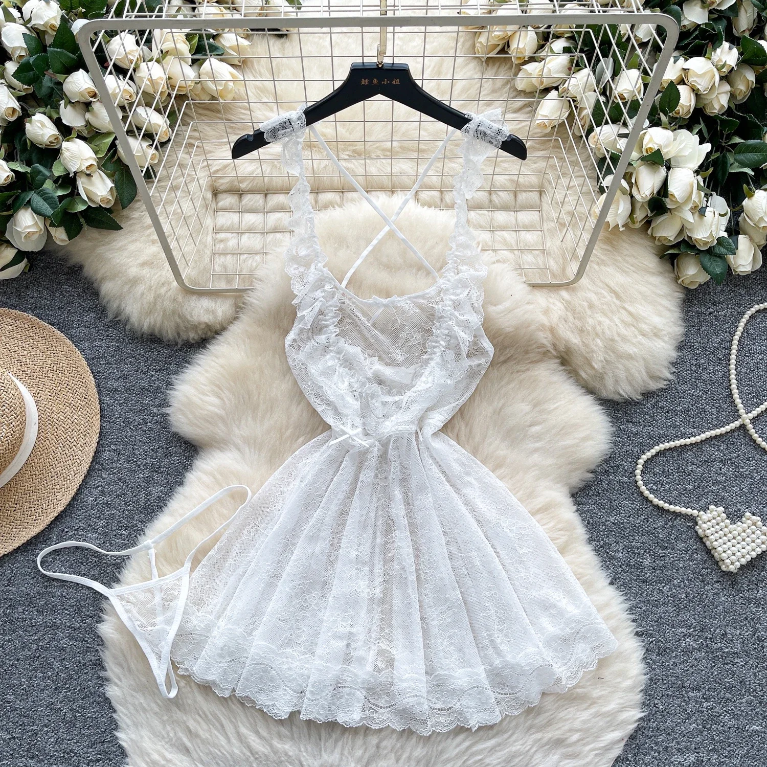 فستان نوم حسية شفافة بحزام مكشكش بتصميم فيونكة فستان ضيق على شكل حرف A + ثونج على الطراز الياباني ملابس نوم شبكية مثيرة