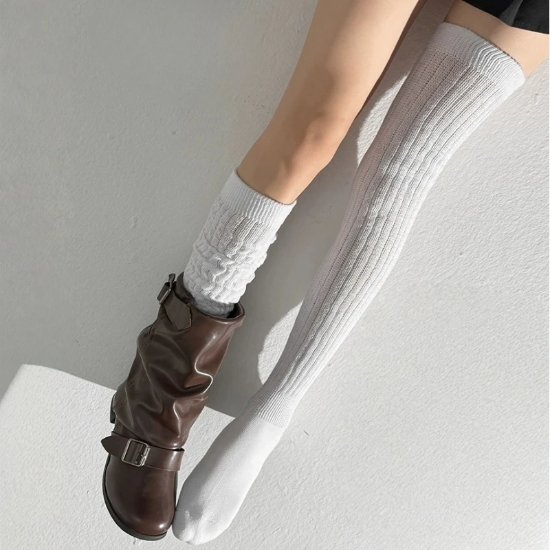 1/3/4 Paar warme, knielange Damensocken für den Winter, mit plissiertem, gestapeltem Design, knielange, lange Damensocken, dicke, warme, lange Socken, verdickte Socken, Socken, die über das Knie reichen, lockere Socken, warme Socken für Herbst und Winter, ideal für zu Hause. – Detail 5