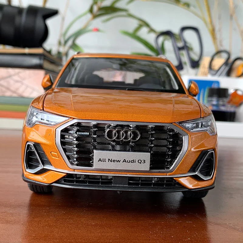 1:18 Original Model,China FAW VW AUDI Q3 Q3L 2019,Alloy Car Model for Display,Gift and Collections