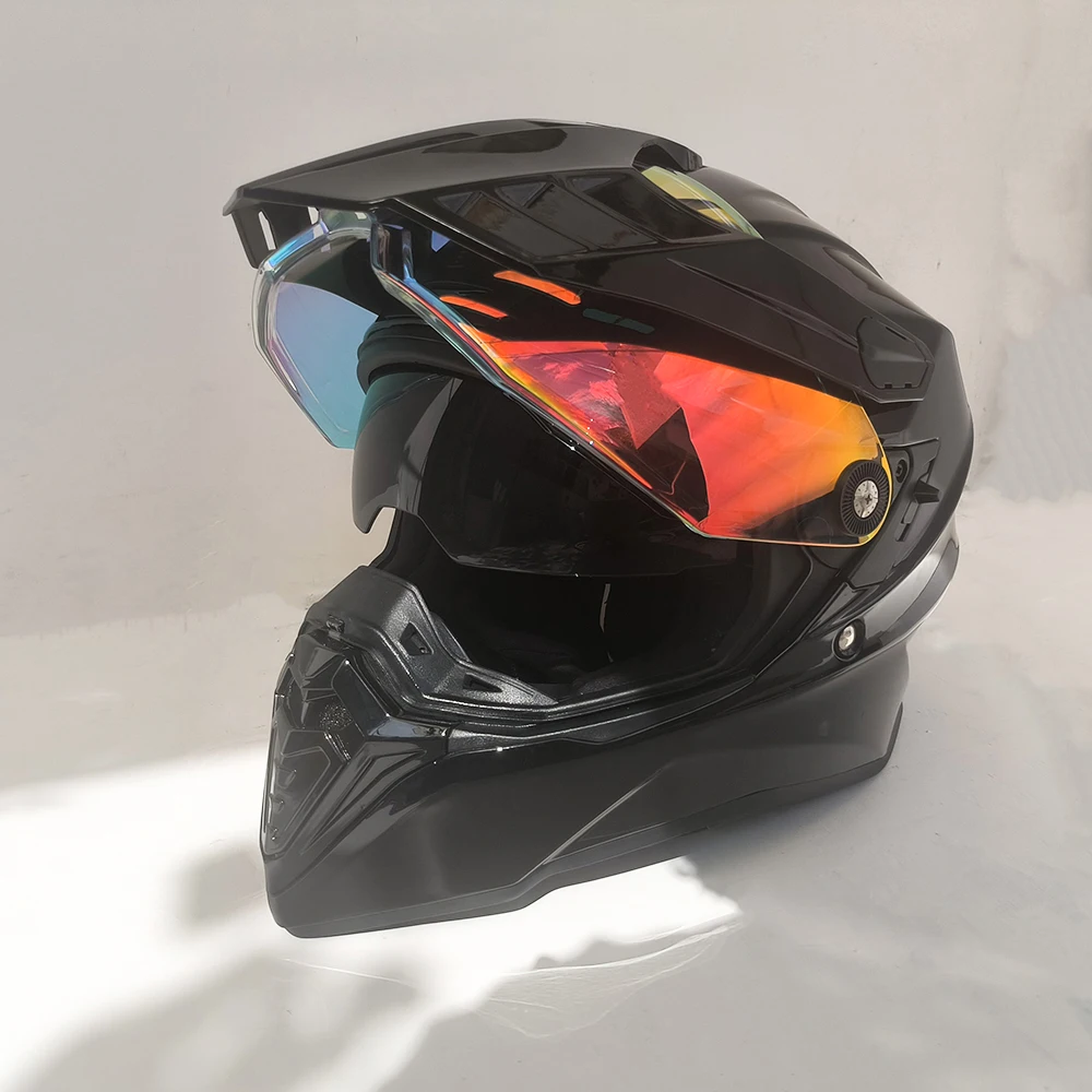 Glossy pure black off-road helmet motorcycle helmet man modular detachable comes with double-layer visor removable liner