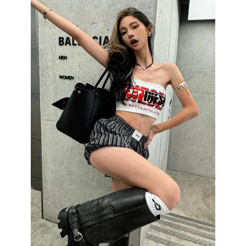 Krótki top na ramiączkach z nadrukiem w stylu Spicy Girl, letni, nowy, seksowny, wyszczuplający, z odkrytymi ramionami, damski, modny, casualowy, z włókna poliestrowego.