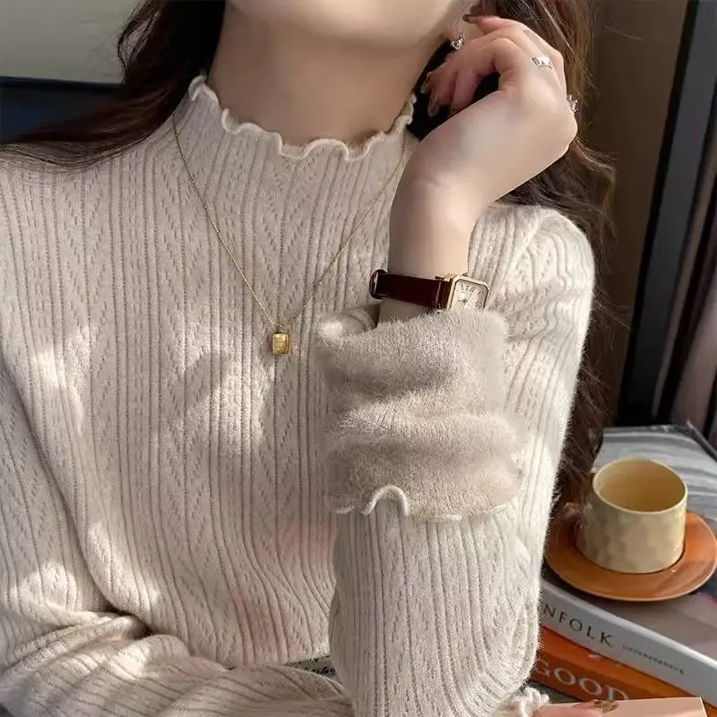

Retro fleece thickened knitted bottoming shirt 2025 autumn and winter new semi-turtleneck inner sweater women