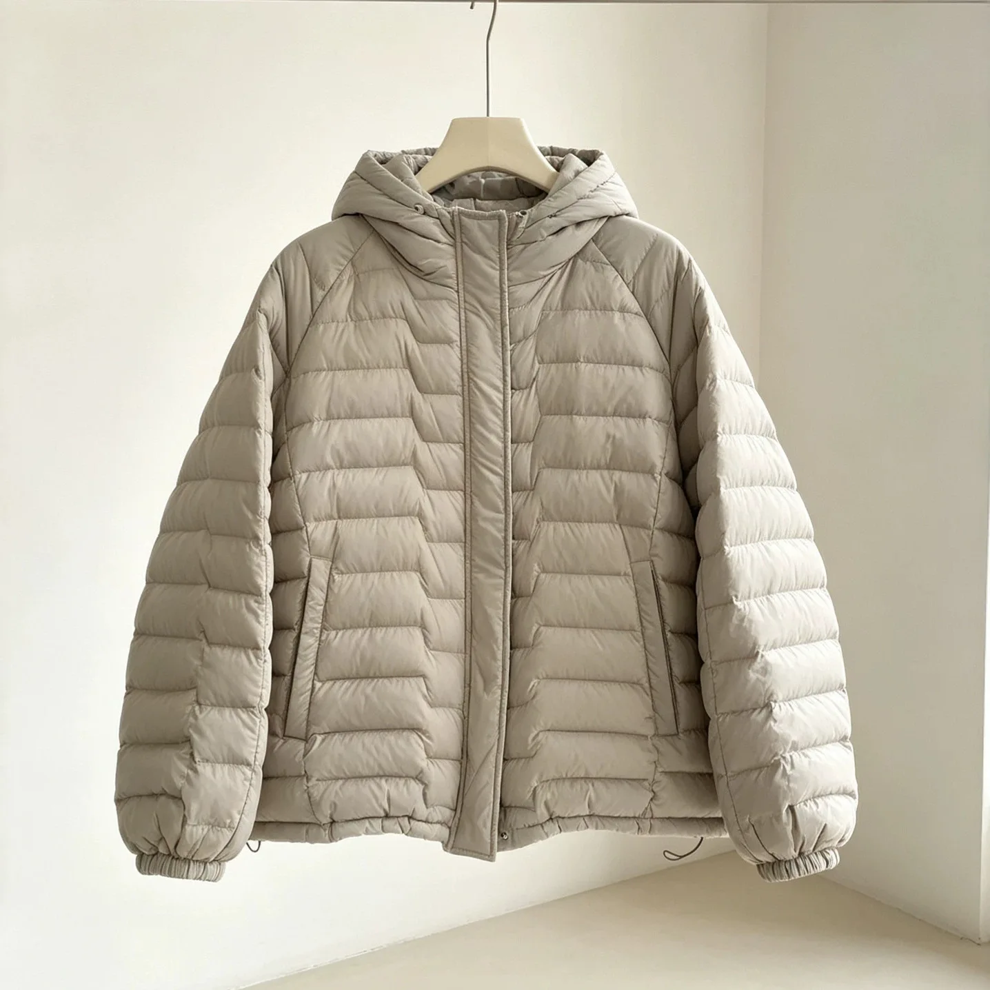 Winter New Women's Down Jacket Solid Color Loose Hooded White Duck Down Jacket
