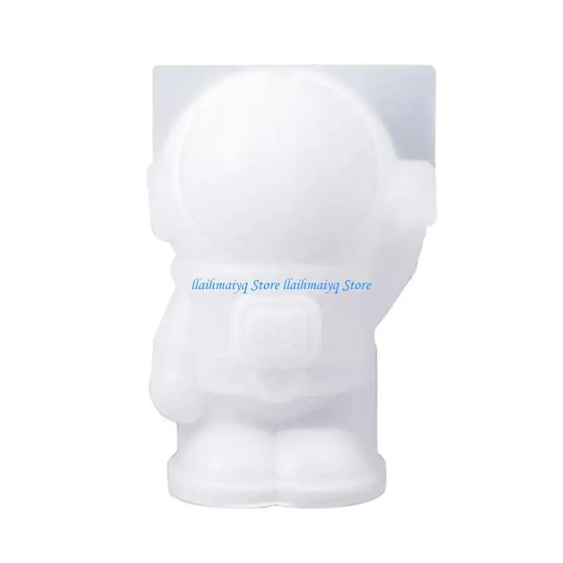 573B Astronaut Mold Resin Keychain Molds Silicone Keyring Mold  With Hole