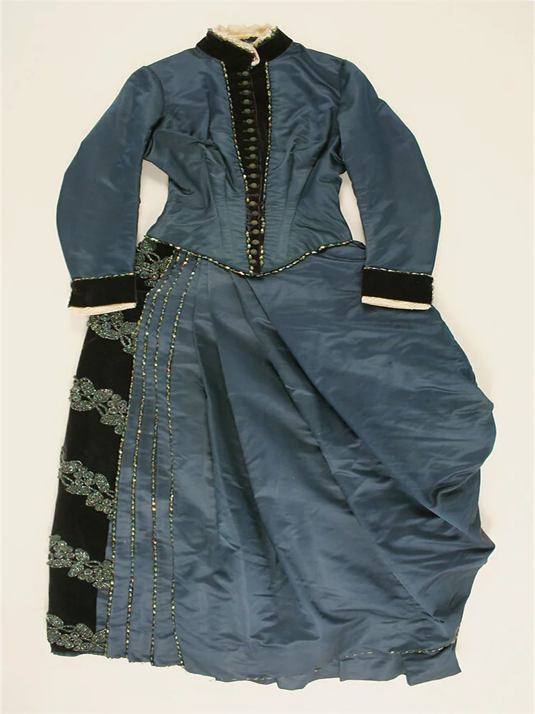 

Викторианский эдвардианский герцогиня 1888-х годов, костюм для послеобеденной ходьбы, исторический театр, реконструкция, бальное платье королевы