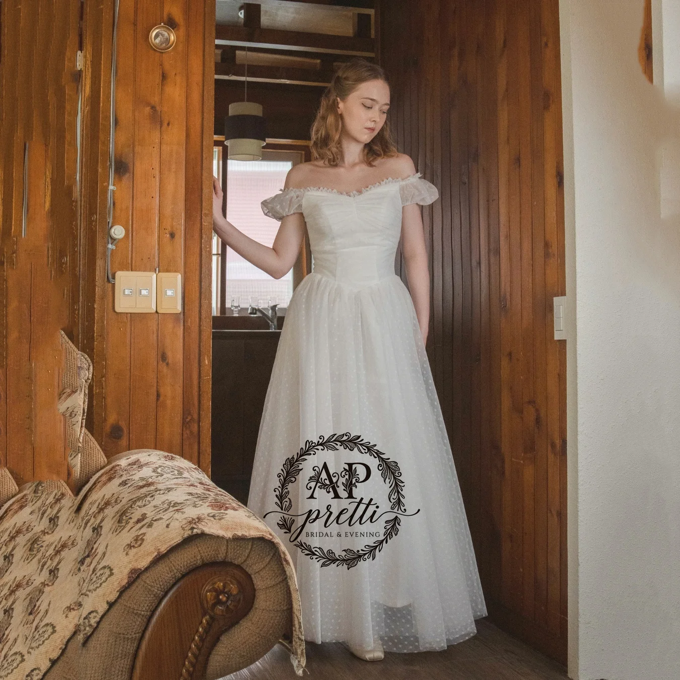 AP pretti Customized 2027 Off the Shoulder Wedding Dress Polka Dot Tulle A-Line Bridal Gowns Vintage Short Sleeve Bride Dresses